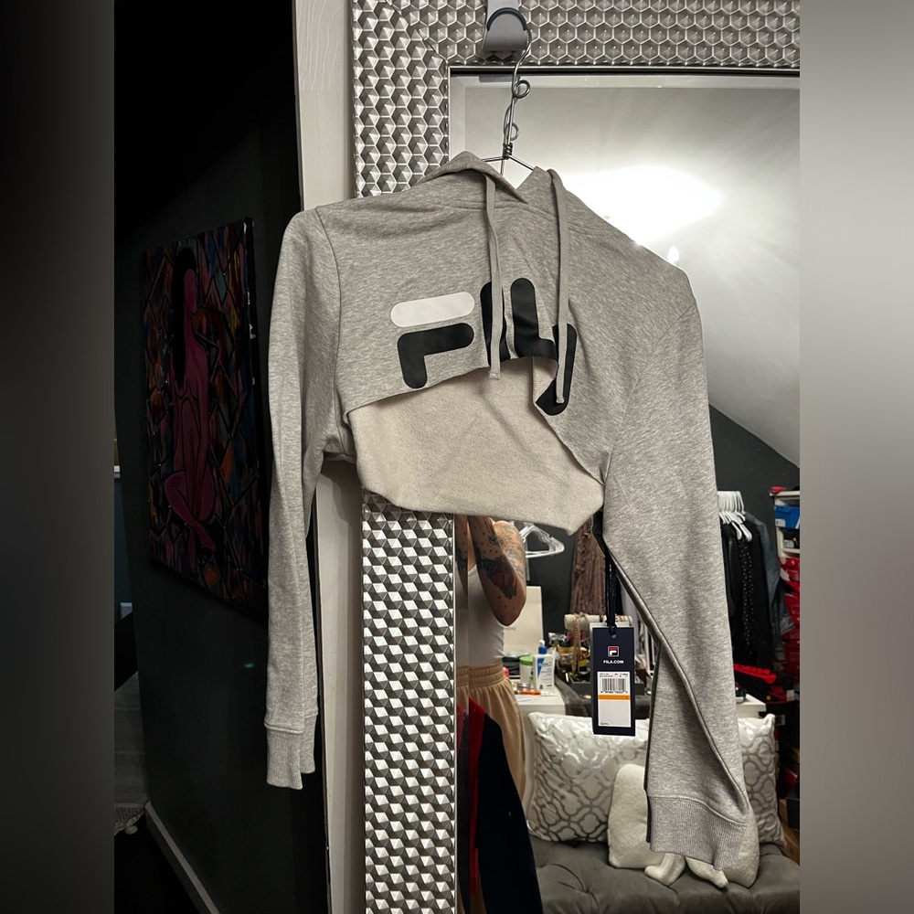 Woman fila crop top
